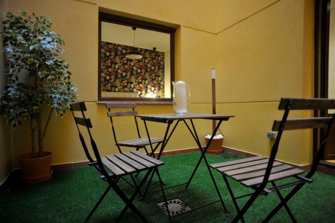 Pasaje Al Pilar Apartment